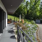In The Vineyard With Pool, Hottub & Sauna Lendava