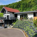 In The Vineyard With Pool, Hottub & Sauna