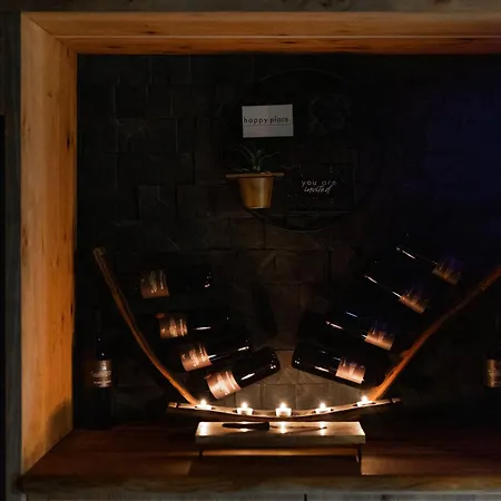 In The Vineyard With Pool, Hottub & Sauna * 렌다바