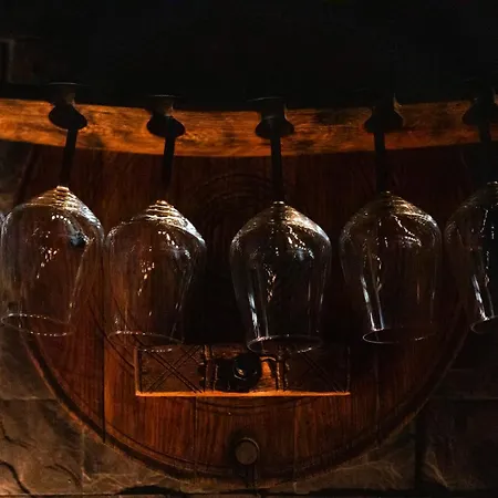 Βίλα In The Vineyard With Pool, Hottub & Sauna