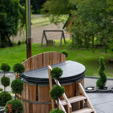 In The Vineyard With Pool, Hottub & Sauna Villa