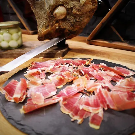 In The Vineyard With Pool, Hottub & Sauna Βίλα