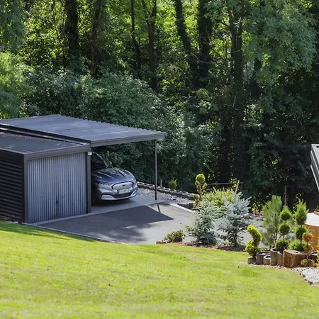 In The Vineyard With Pool, Hottub & Sauna