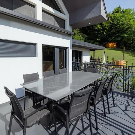 In The Vineyard With Pool, Hottub & Sauna Lendava