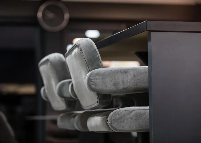 In The Vineyard With Pool, Hottub & Sauna レンダヴァ