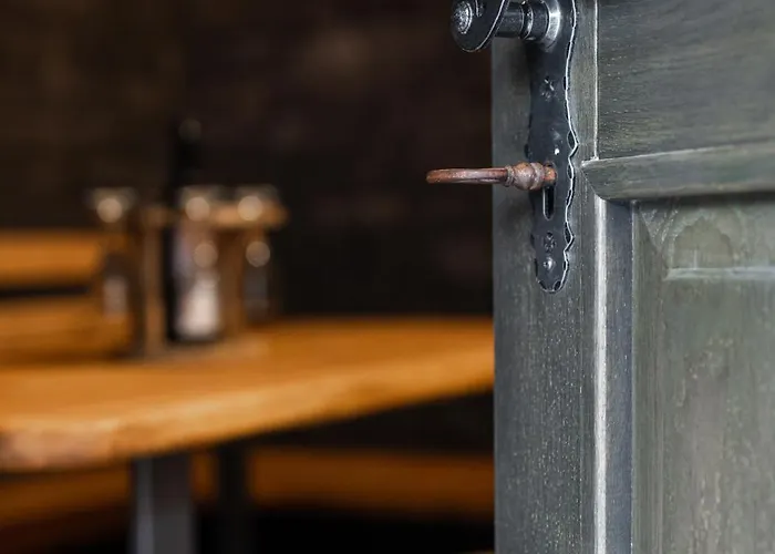 ヴィラ In The Vineyard With Pool, Hottub & Sauna *