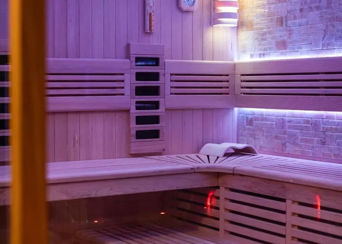 In The Vineyard With Pool, Hottub & Sauna Lendava