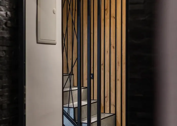 In The Vineyard With Pool, Hottub & Sauna