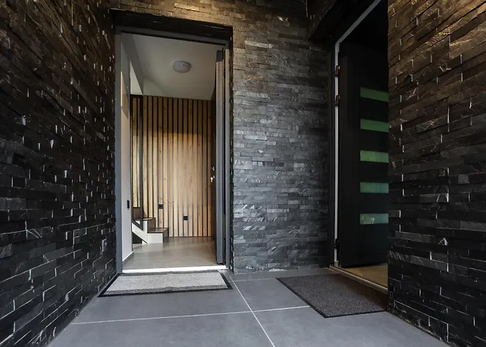 In The Vineyard With Pool, Hottub & Sauna Villa Lendava