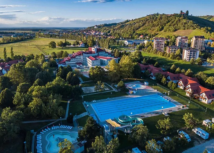 In The Vineyard With Pool, Hottub & Sauna Villa Lendava