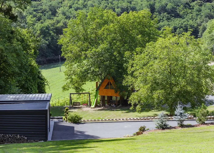 In The Vineyard With Pool, Hottub & Sauna